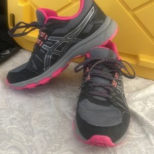 ASICS Gel Venture 7